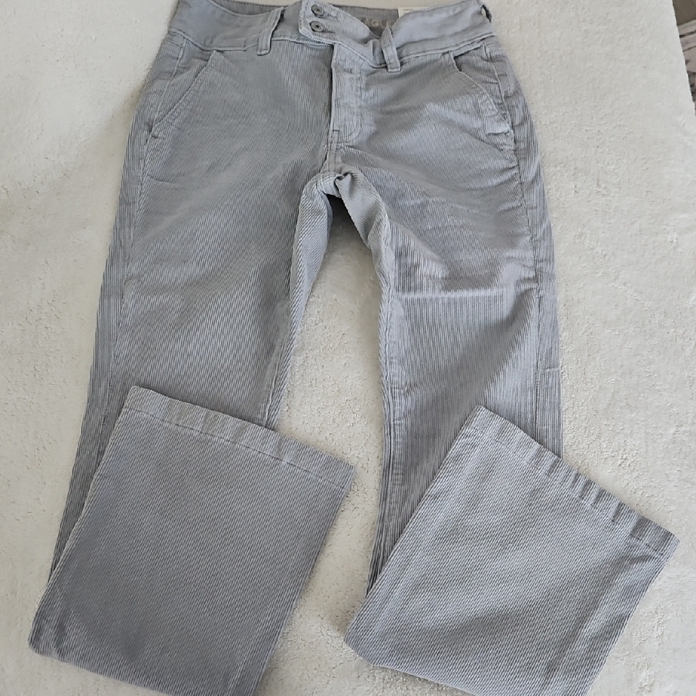 Ladie's Anerican Eagle Gray Courderoy Pants